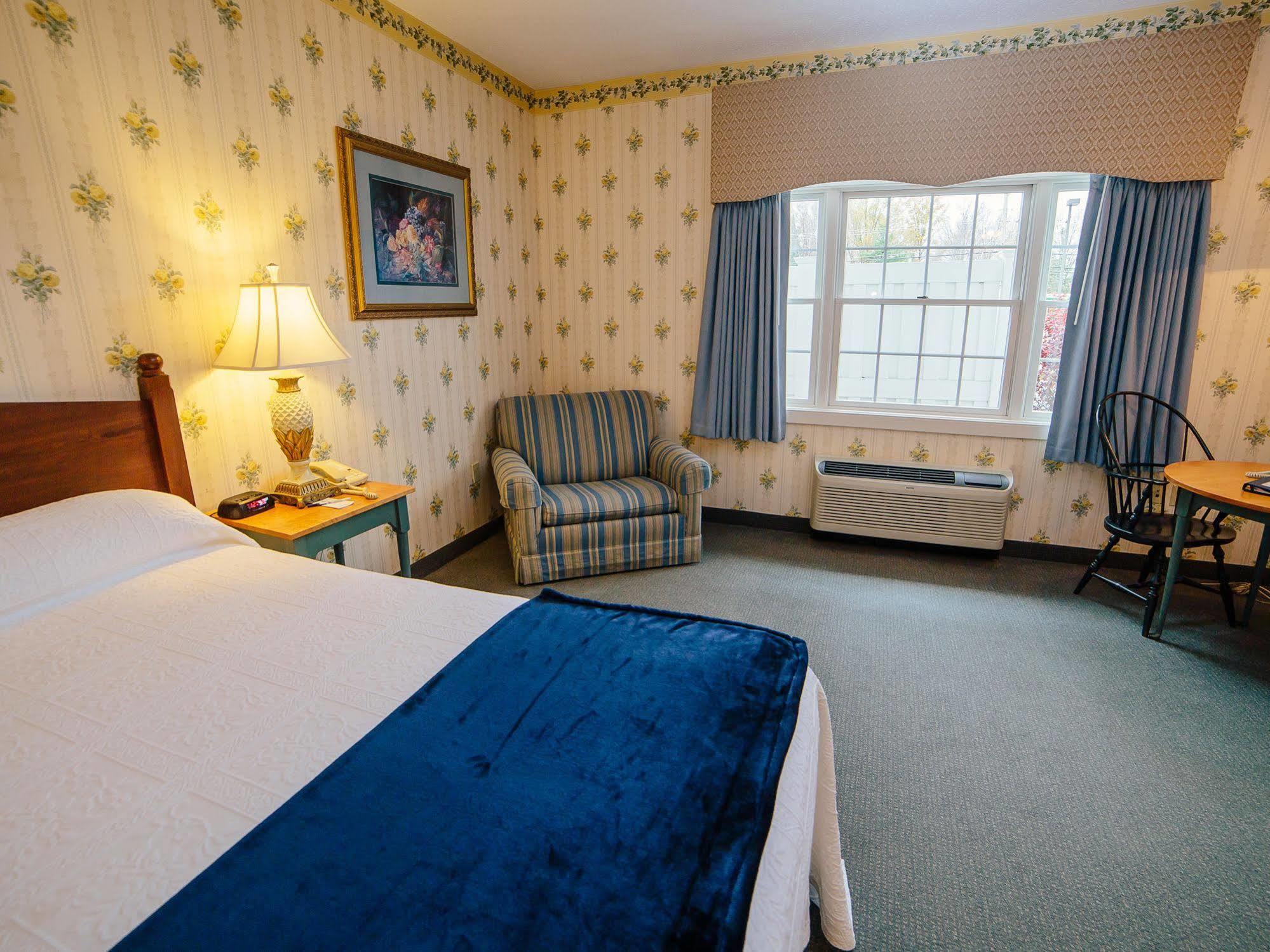Best Western Plus Dutch Haus Inn&Suites Columbiana Exterior foto